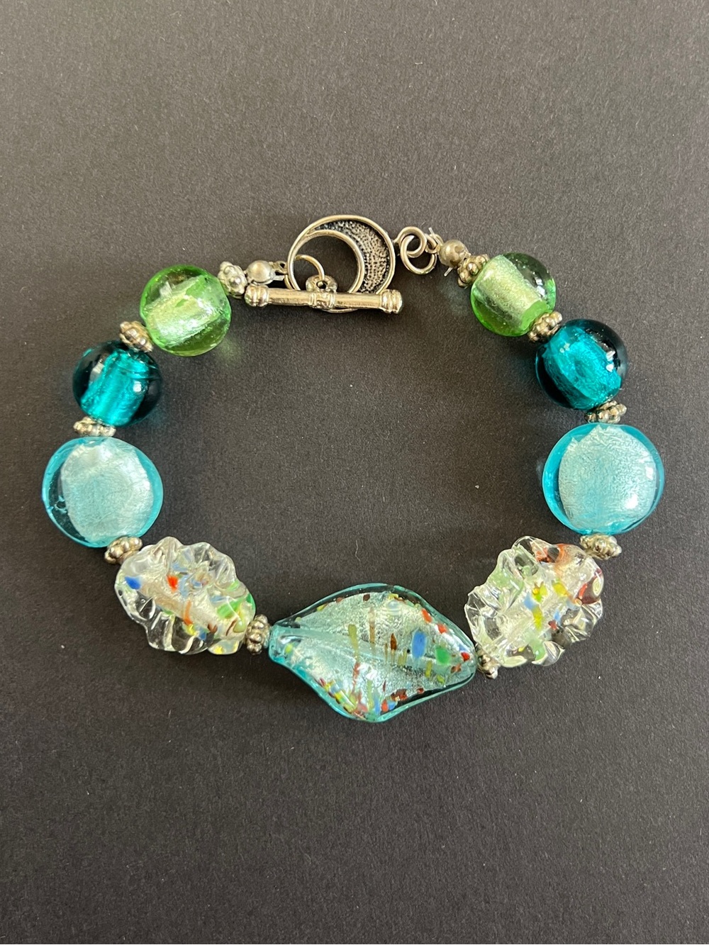 Vintage Bracelet Multicoloured Art Glass Bead